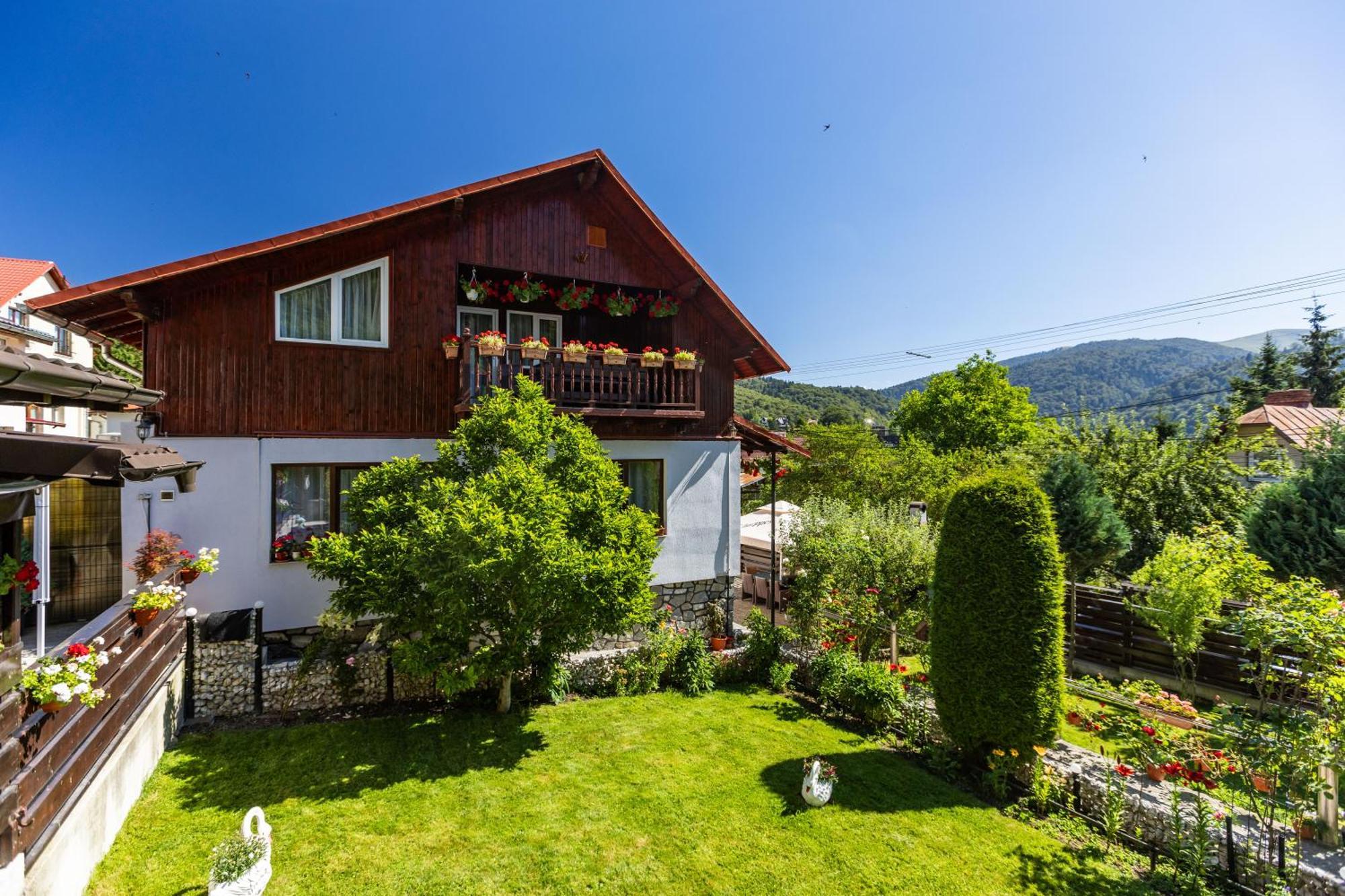 Holiday home Falco Bianco *