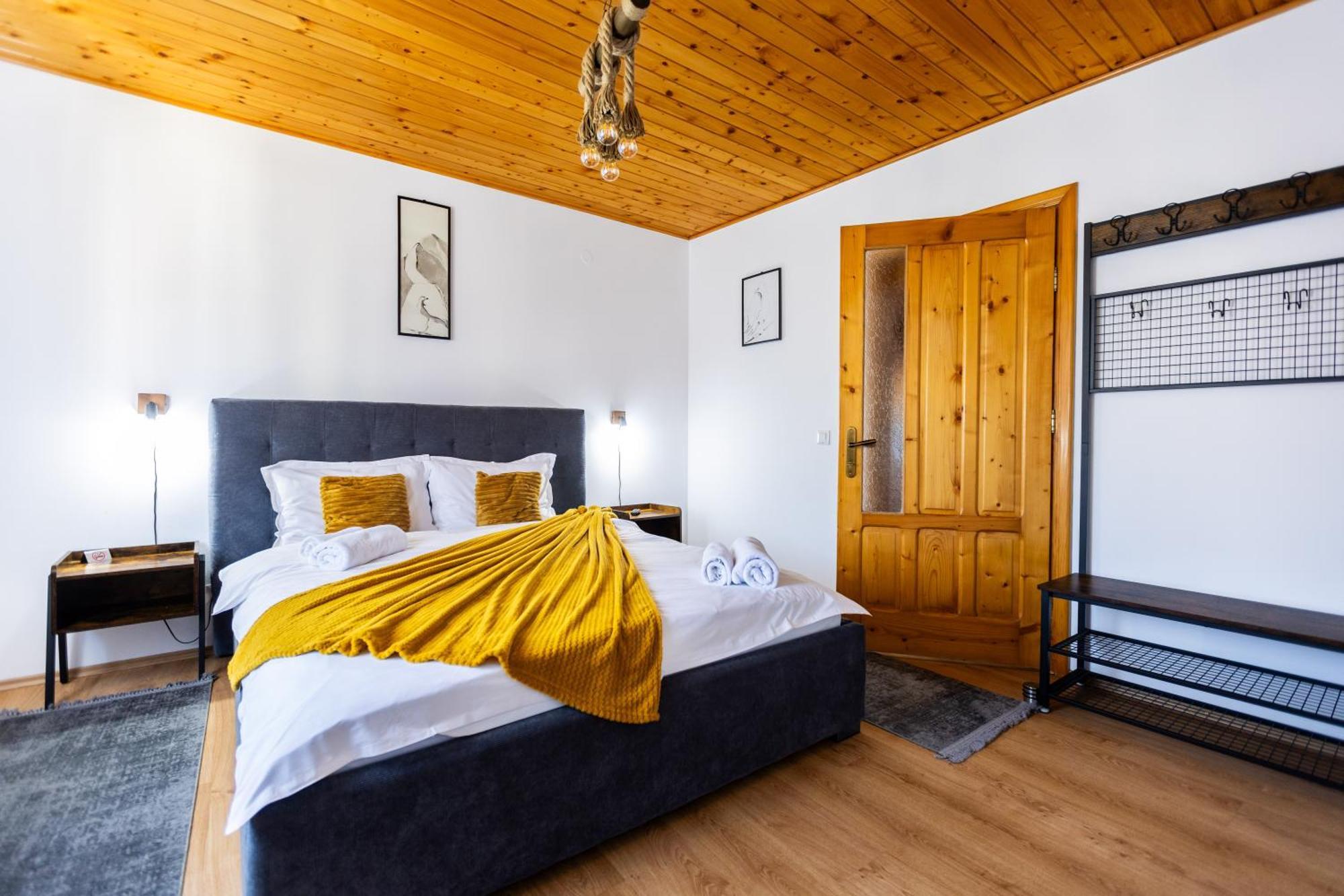 Falco Bianco Holiday home Busteni